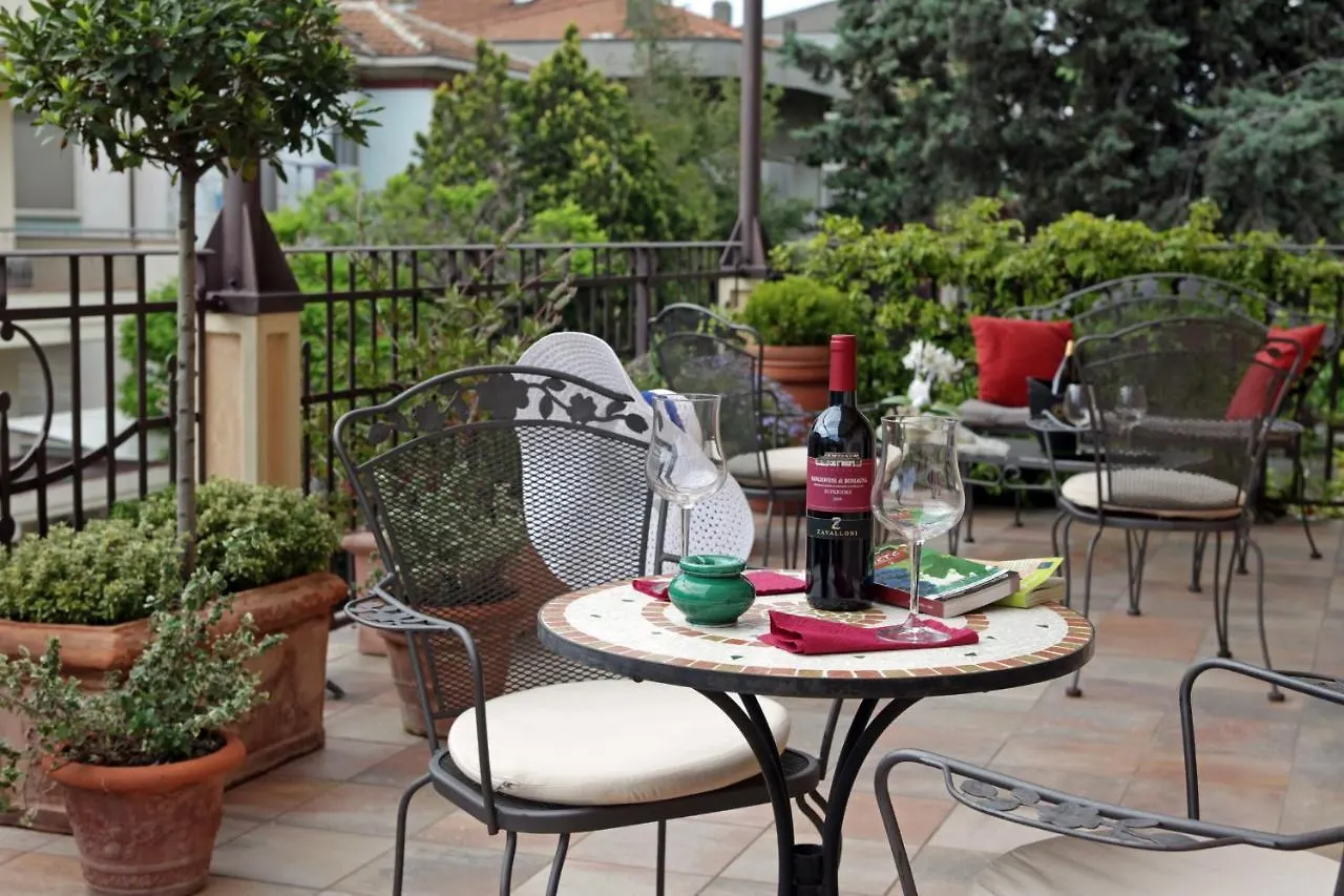 ***  Hotel B&B Villa Irma Rimini Olaszország